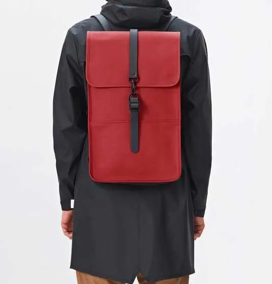 RAINS Backpack - Scarlet